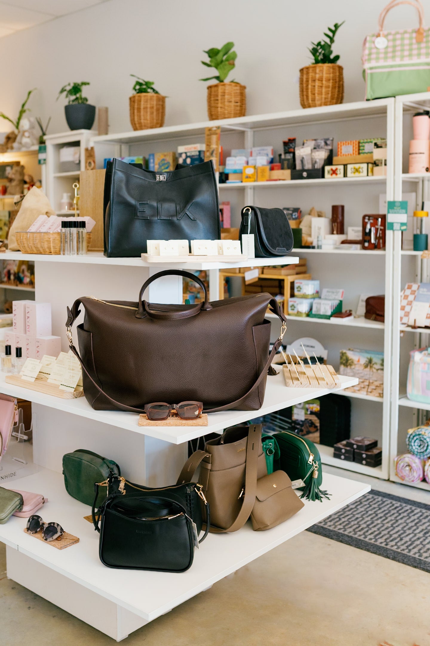 Bags & Wallets – The Little Country Store